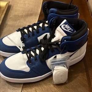 Nike Men's Blue and White High-Top Sneakers